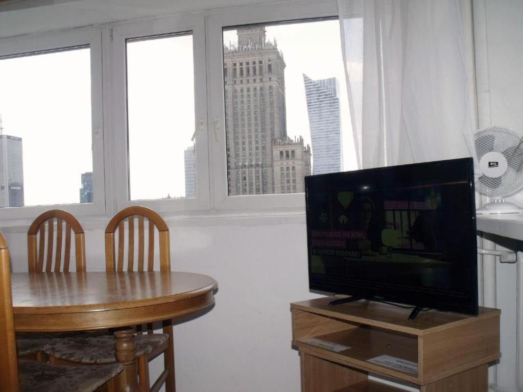 Nww Apartamenty Zgody I Chmielna Warschau Exterior foto