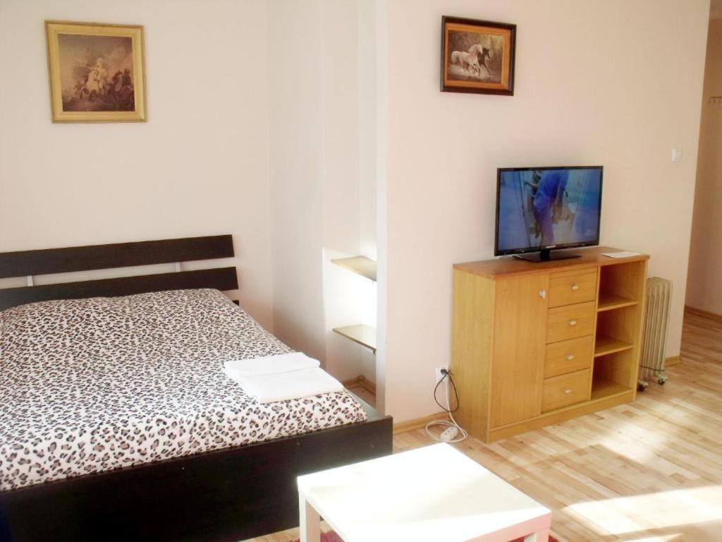 Nww Apartamenty Zgody I Chmielna Warschau Exterior foto