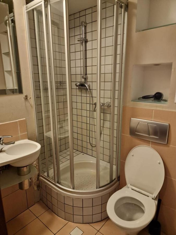Nww Apartamenty Zgody I Chmielna Warschau Exterior foto